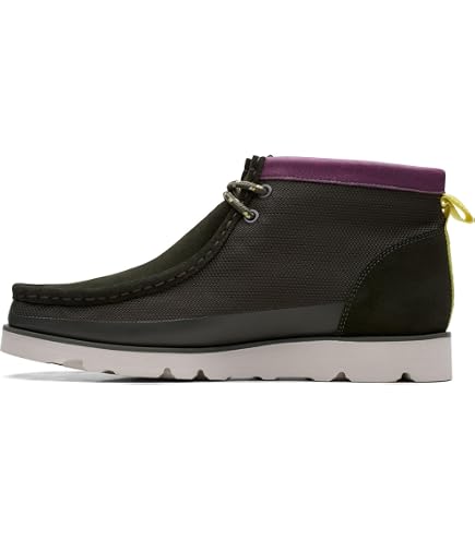 Amazon.com | Clarks Men's Wallabee Boot GTX Boot, khaki leather